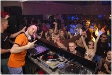 BABYLLON BACK2TECHNO